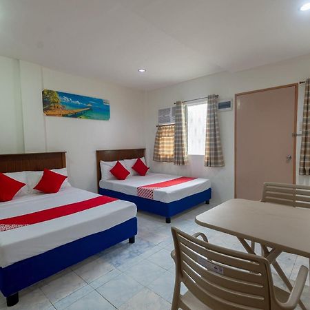 3J'S And K Apartment Lapu-Lapu City Dış mekan fotoğraf