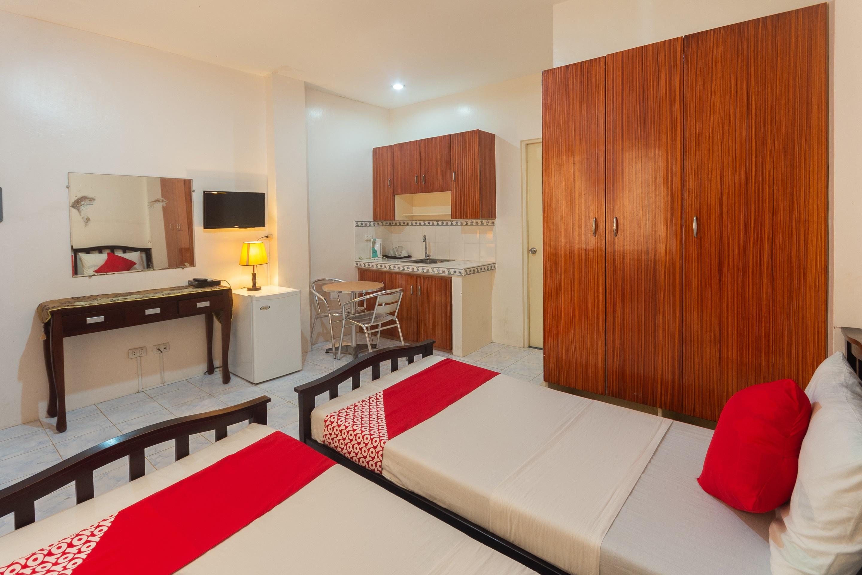 3J'S And K Apartment Lapu-Lapu City Dış mekan fotoğraf