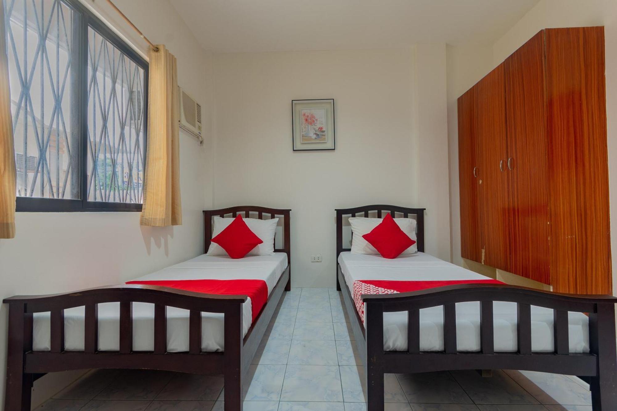 3J'S And K Apartment Lapu-Lapu City Dış mekan fotoğraf