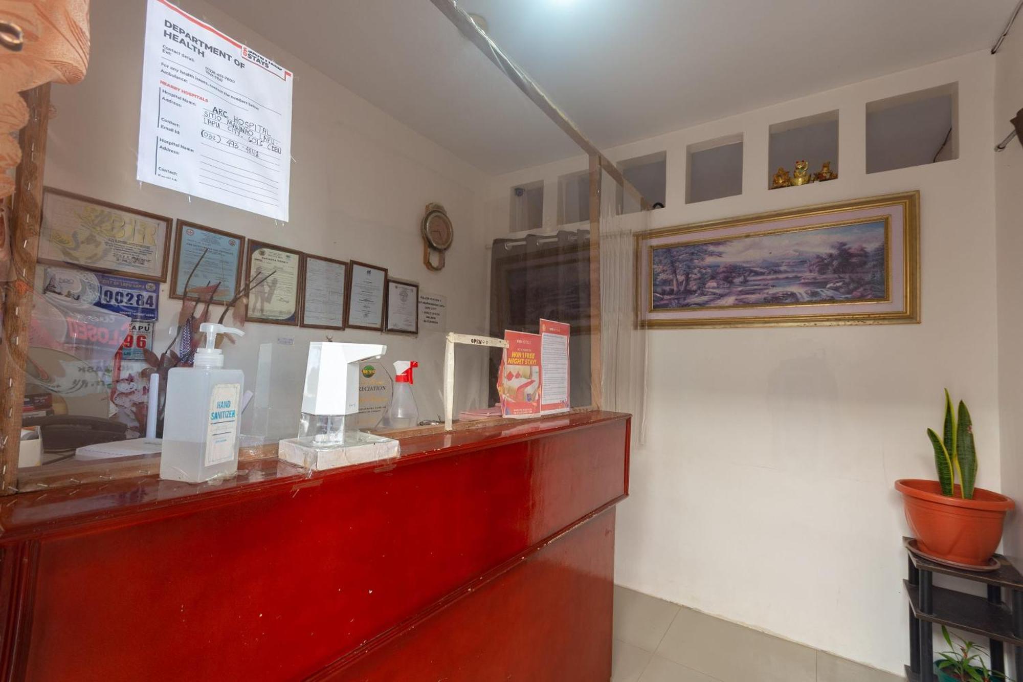 3J'S And K Apartment Lapu-Lapu City Dış mekan fotoğraf